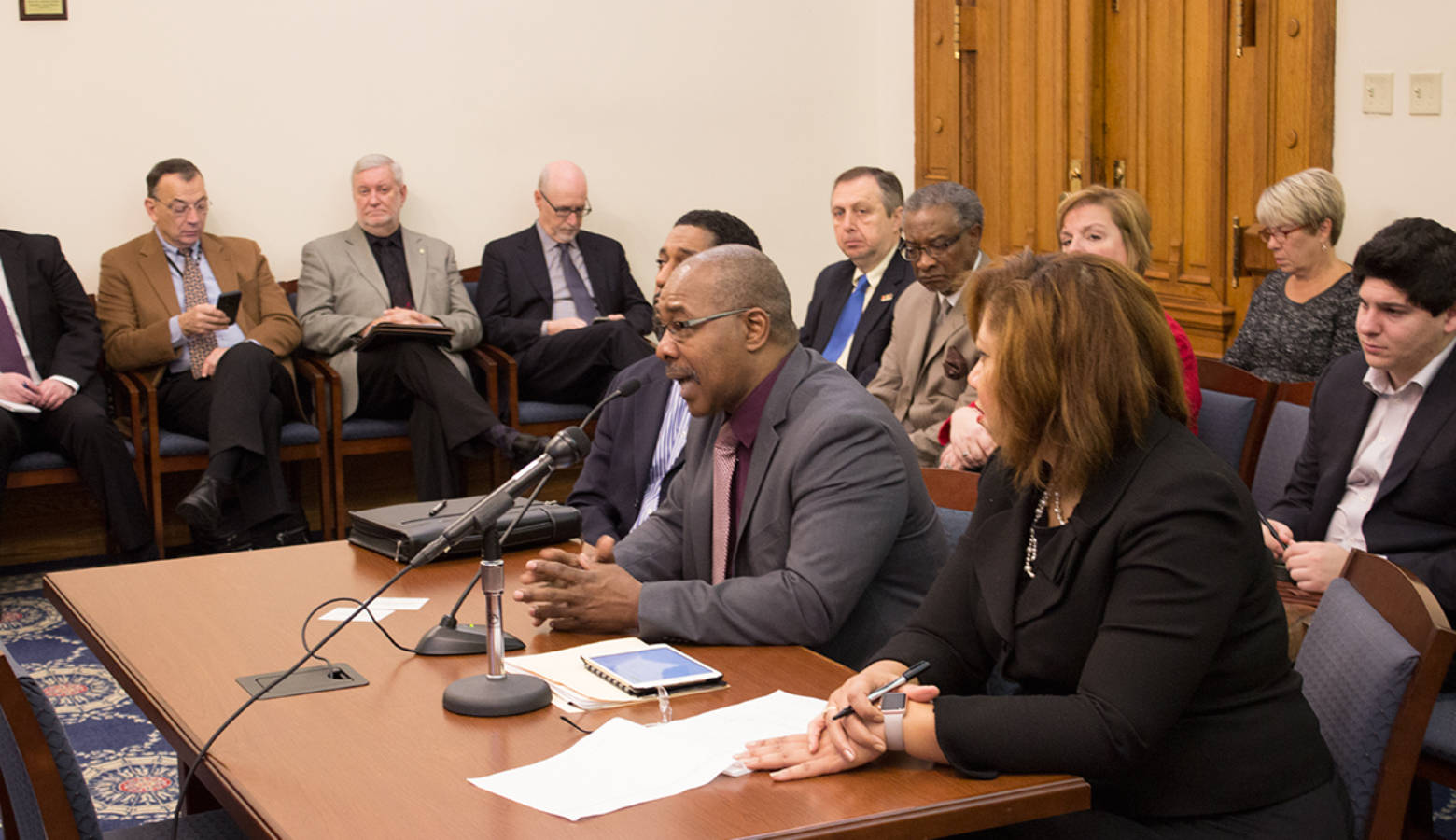 East Chicago Mayor Anthony Copeland, center, testifies before the state Senate Appropriations Committee. (Nick Janzen/IPBS)