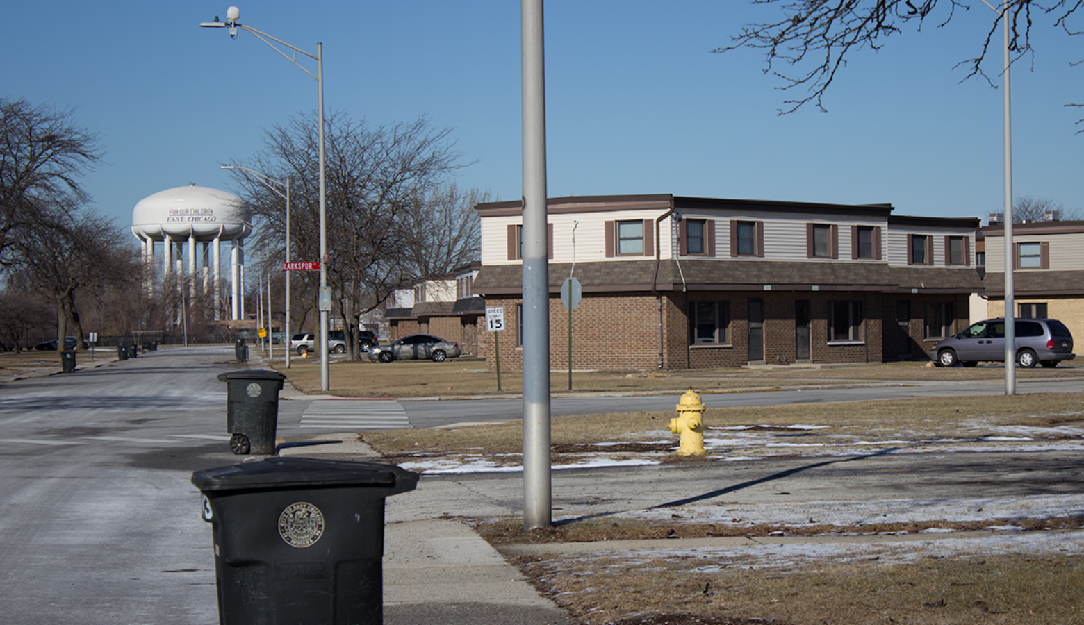 Only a few families remained in the West Calumet Housing Complex by February 2017. East Chicago residents are concerned demolishing buildings such as this one will kick lead contaminated dust. (Nick Janzen/IPBS)