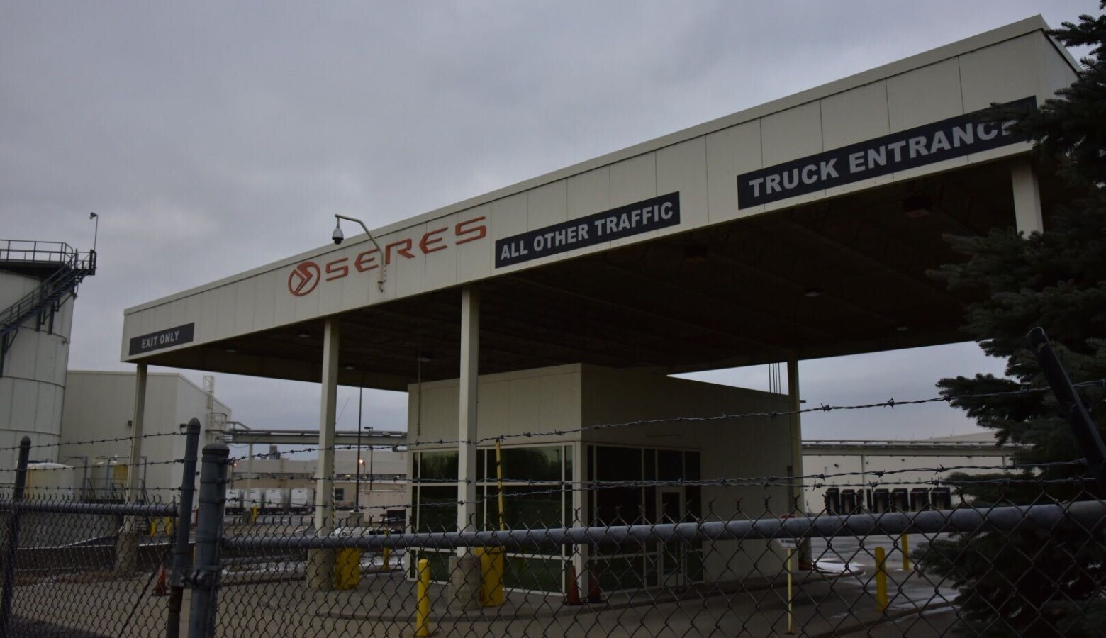 An entrance at the former AM General assembly plant in Mishawaka where Electric last Mile Solutions plans to take over. (Justin Hicks/ IPB News)