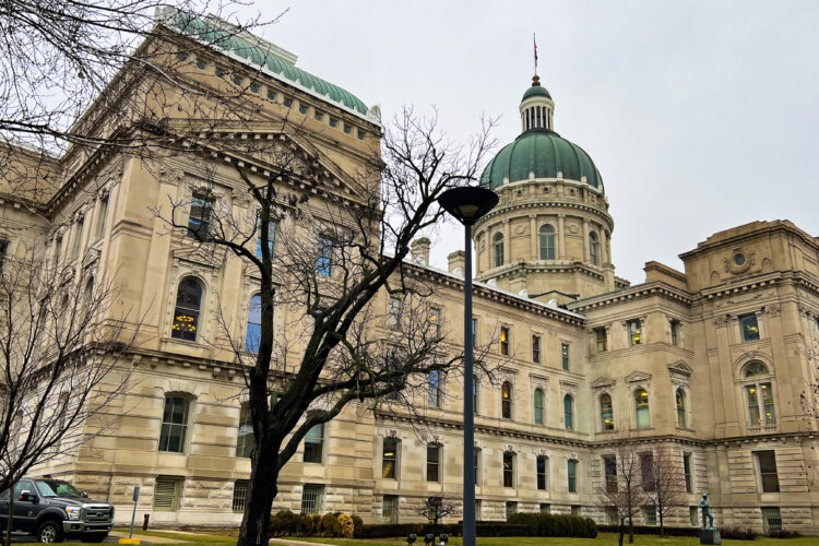 The northwestern exterior of the Indiana Statehouse.