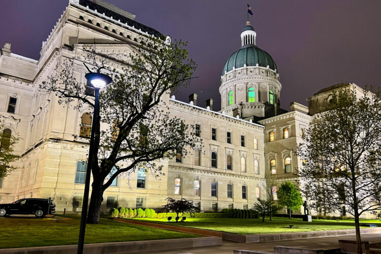 The northwestern exterior of the Indiana Statehouse.