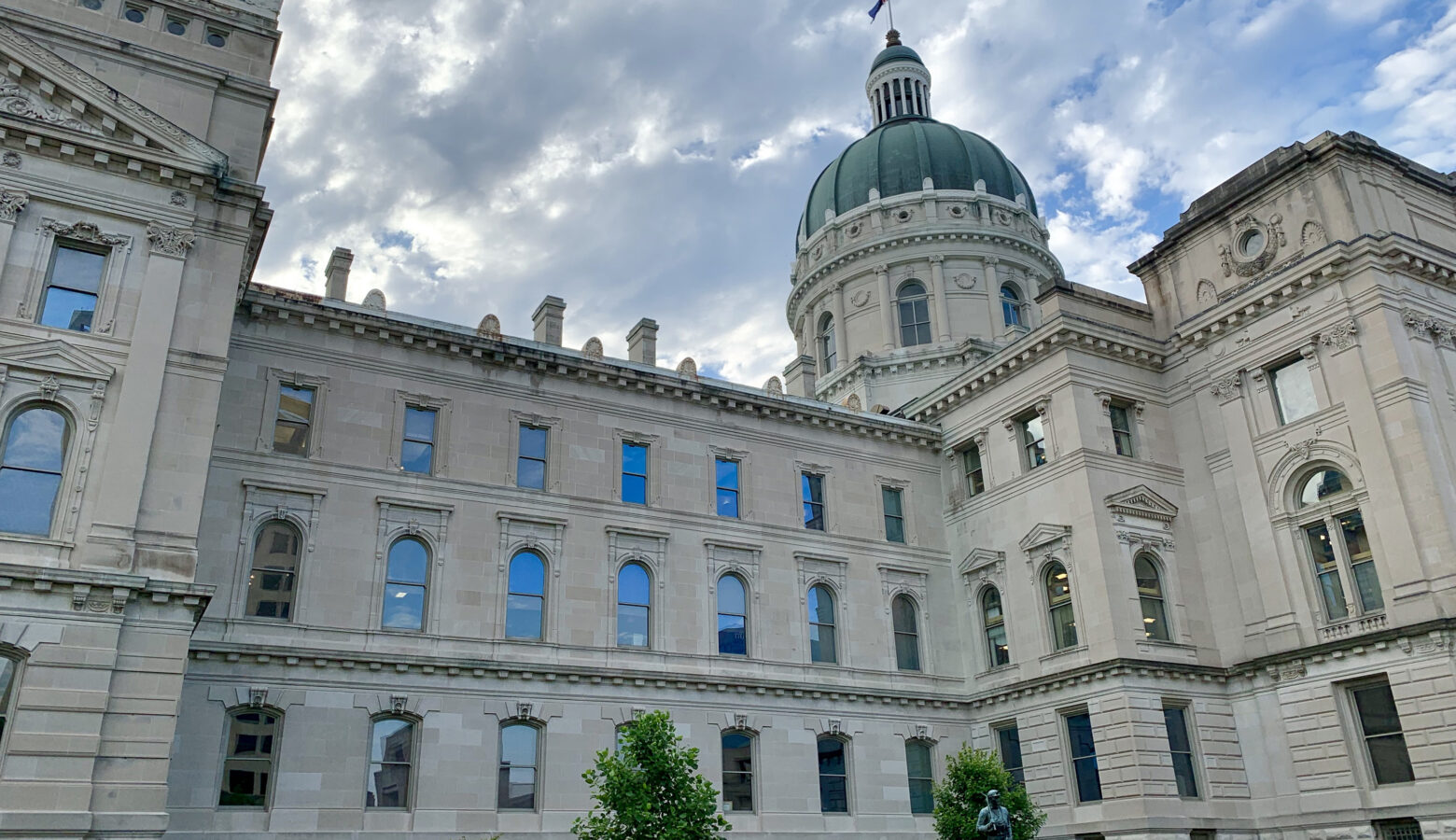 The northwestern exterior of the Indiana Statehouse.